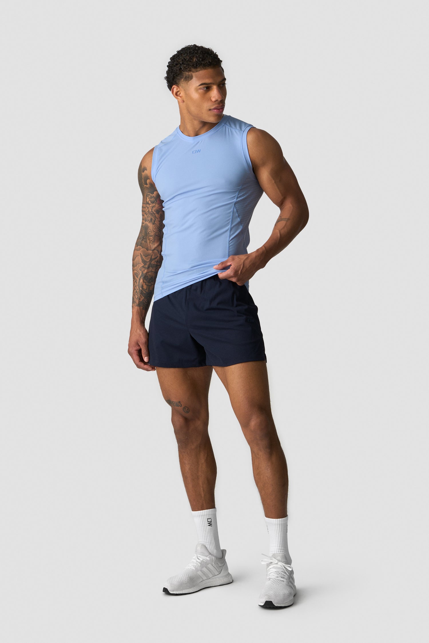 ICIW - Ignite Muscle Fit Tank Top M
