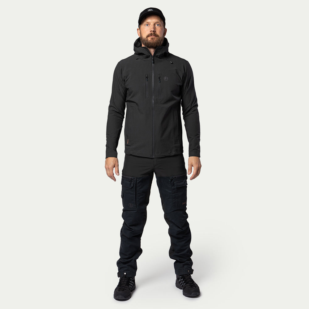 BEYOND NORDIC – Tech Fleece Hoodie Herre