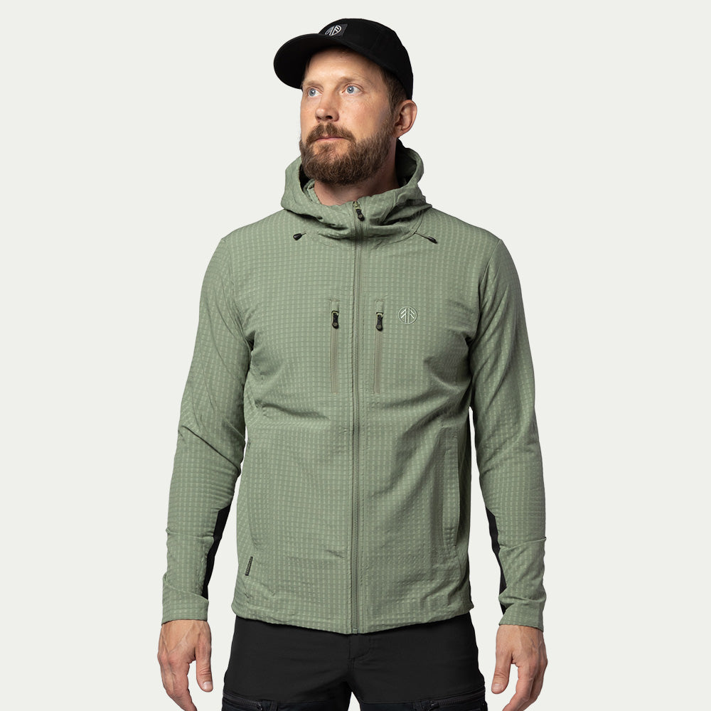 BEYOND NORDIC – Tech Fleece Hoodie Herre