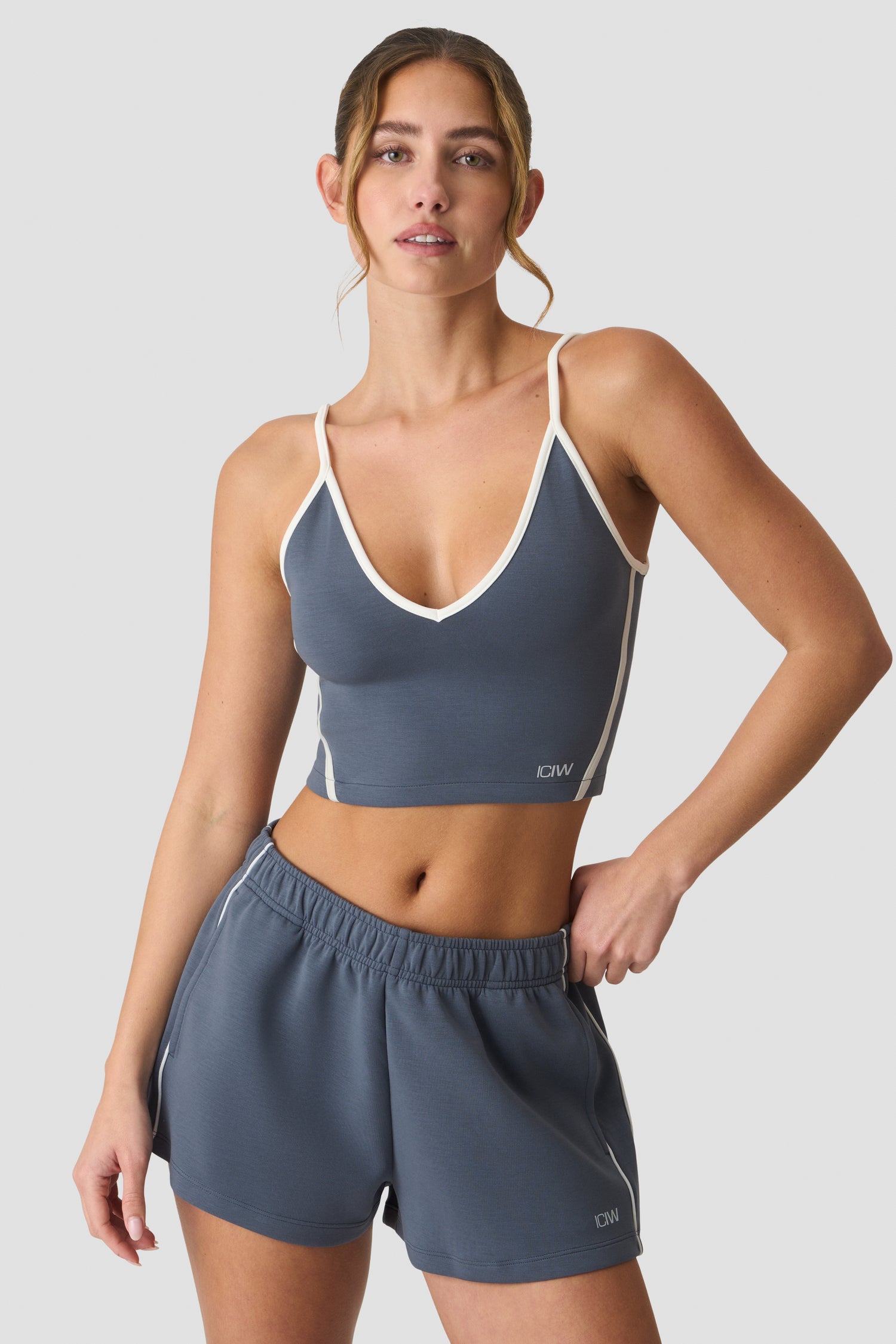 ICIW - Contrast V-neck Top