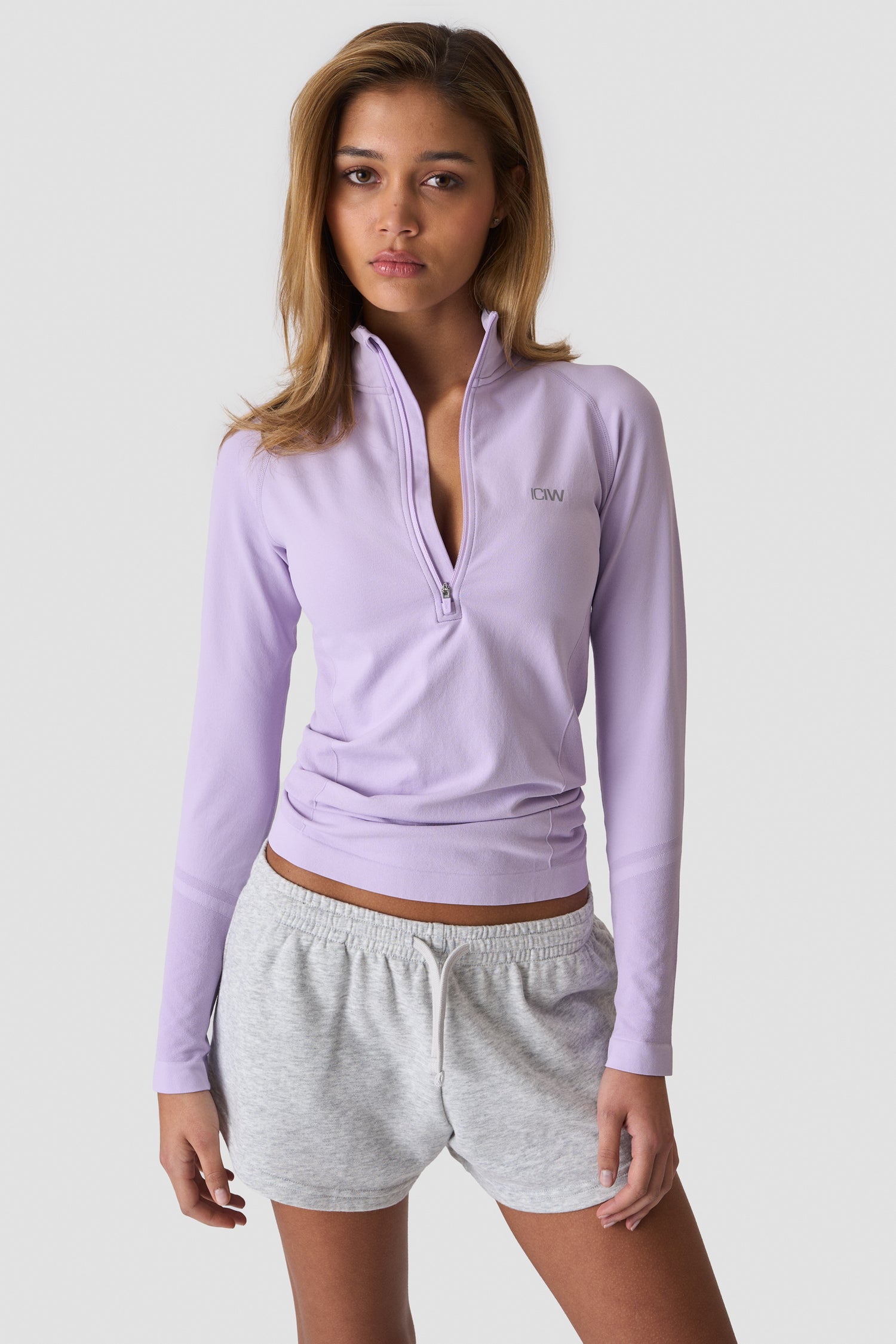 ICIW - Define Seamless 1/2 Zip