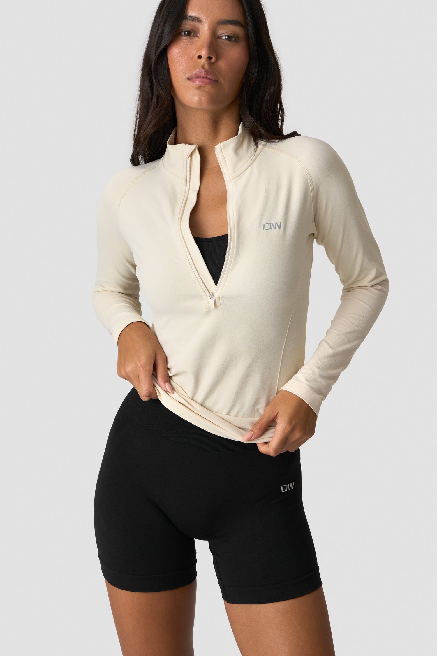 ICIW - Define Seamless 1/2 Zip