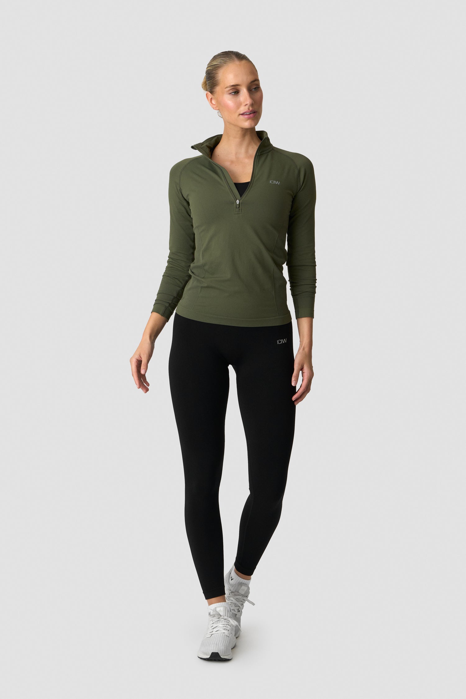 ICIW - Define Seamless 1/2 Zip