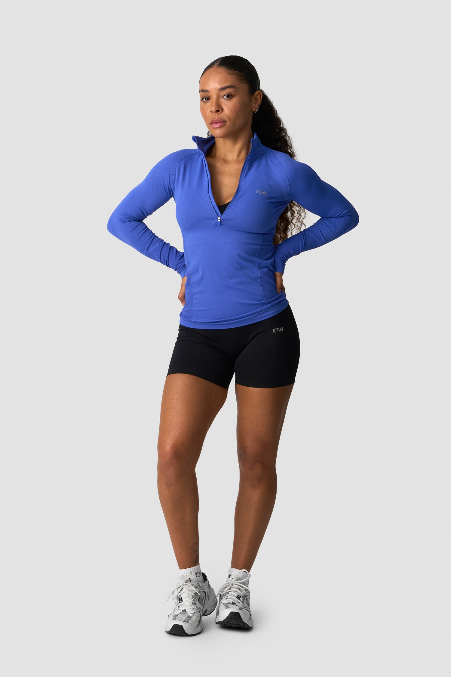 ICIW - Define Seamless 1/2 Zip
