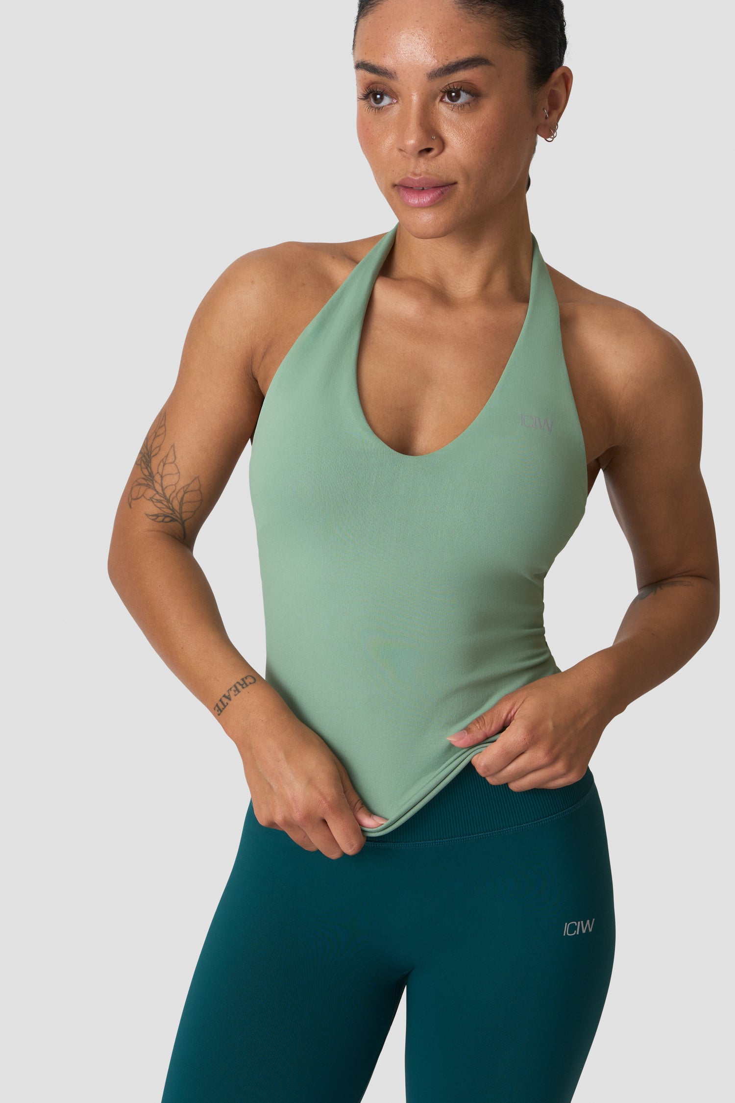 ICIW - Define Seamless Halter Neck Tank
