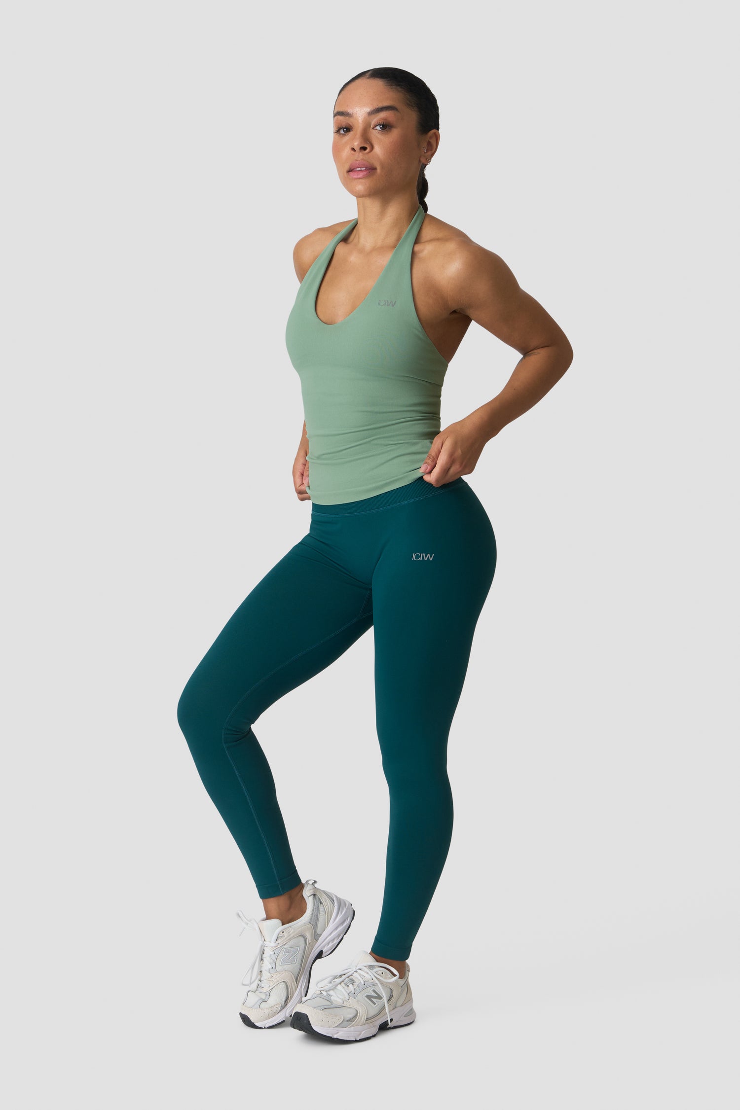 ICIW - Define Seamless Halter Neck Tank