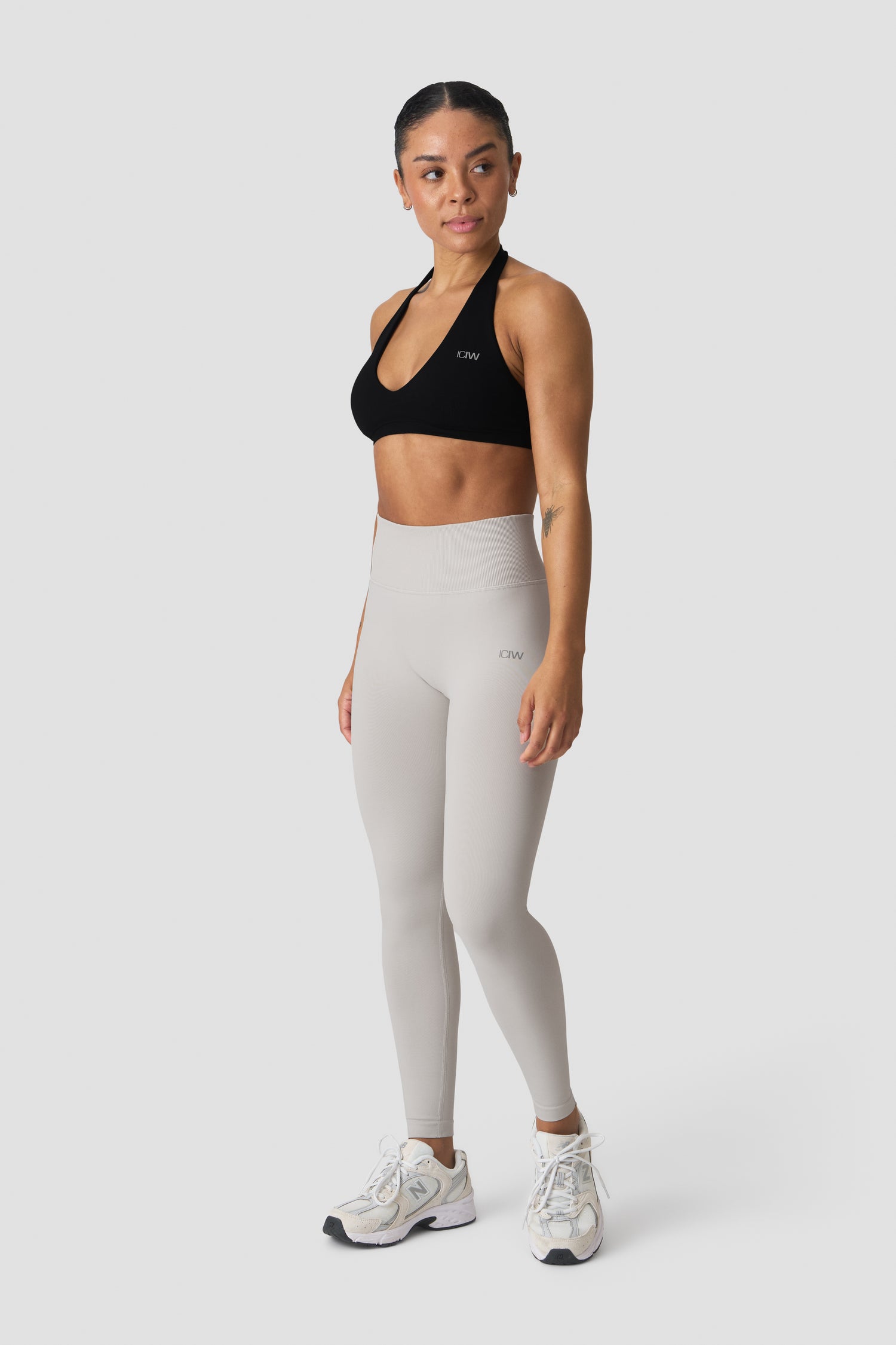 ICIW - Define Seamless Halter Sports Bra
