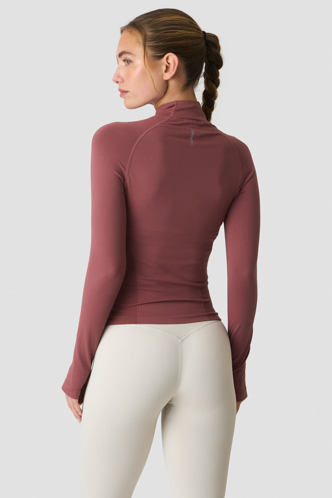 ICIW - Define Seamless Invisible 1/2 Zip LS