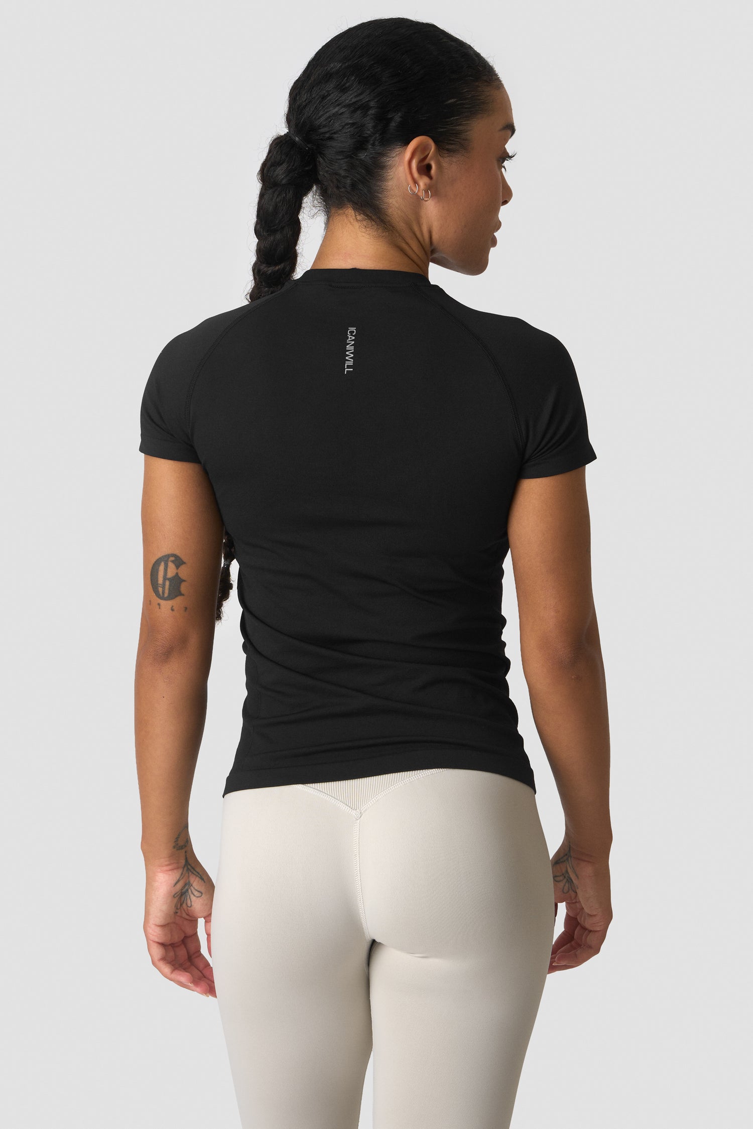 ICIW - Define Seamless T-Shirt