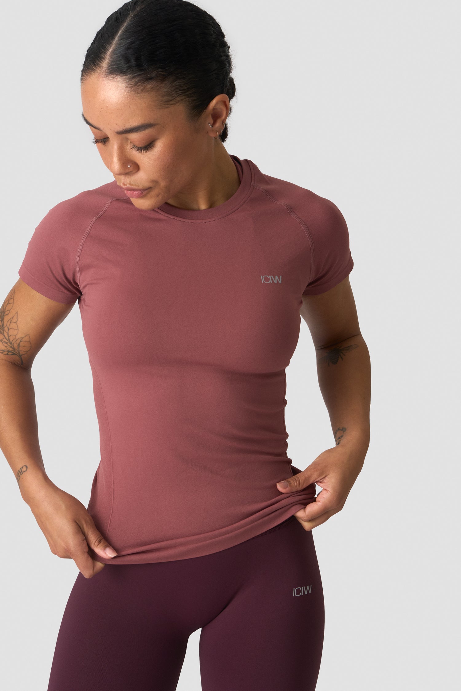 ICIW - Define Seamless T-Shirt