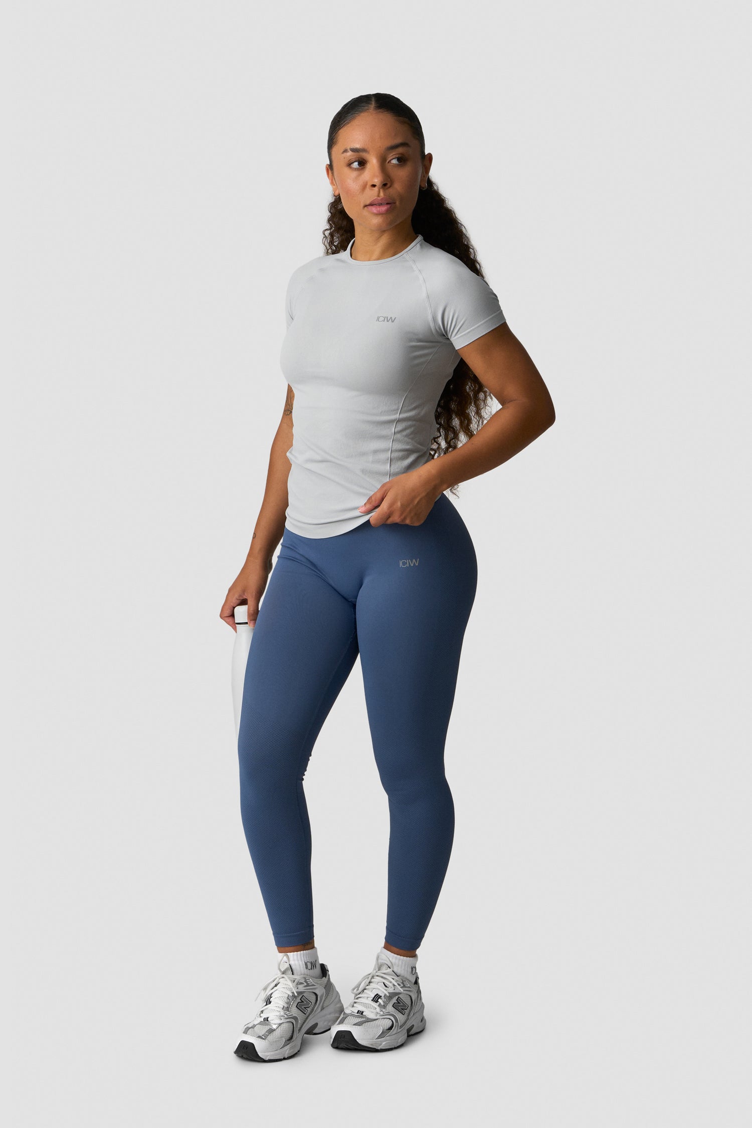 ICIW - Define Seamless T-Shirt