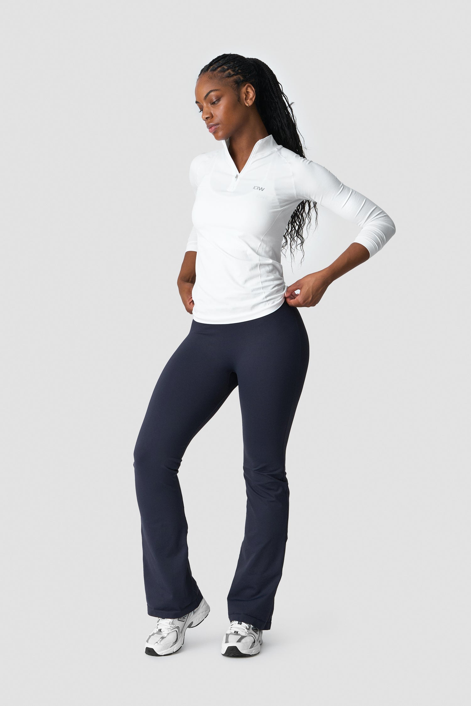 ICIW - Define Seamless Flared Tights