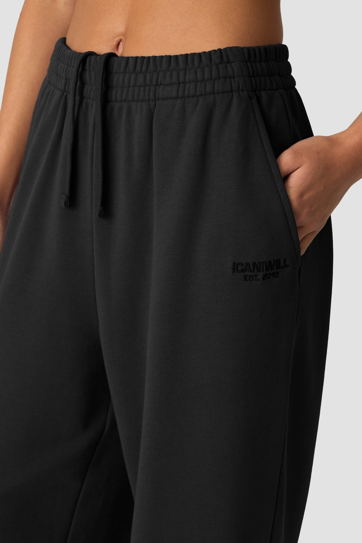 ICIW - Essence Mid Waist Pants W