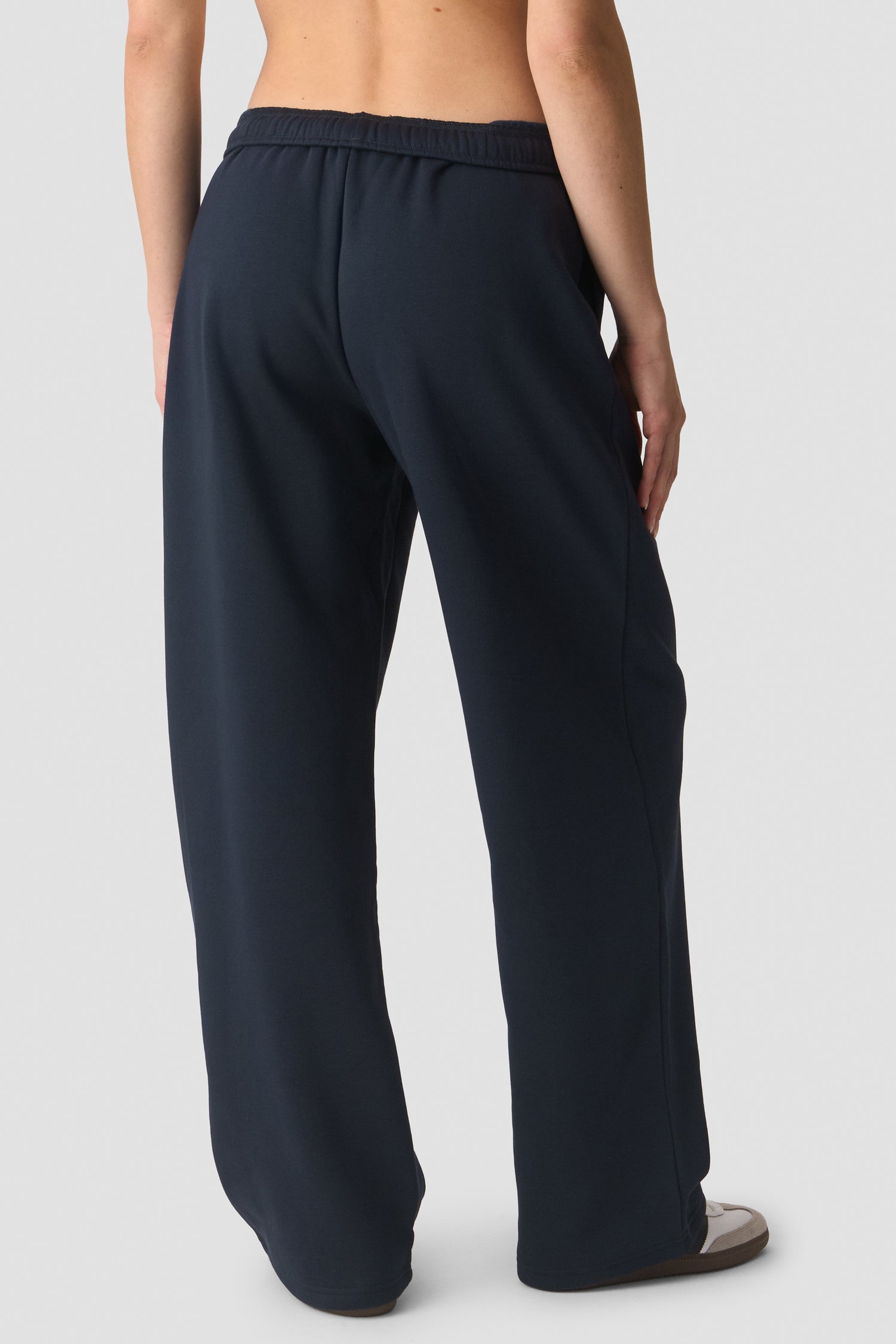 ICIW - Everyday Straight Leg Sweat Pants W
