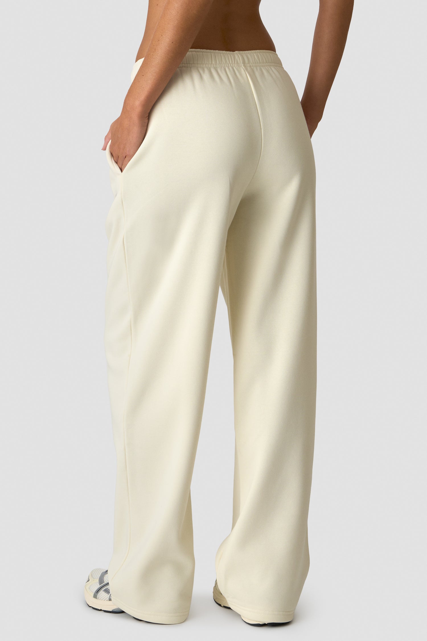 ICIW - Everyday Straight Leg Sweat Pants W