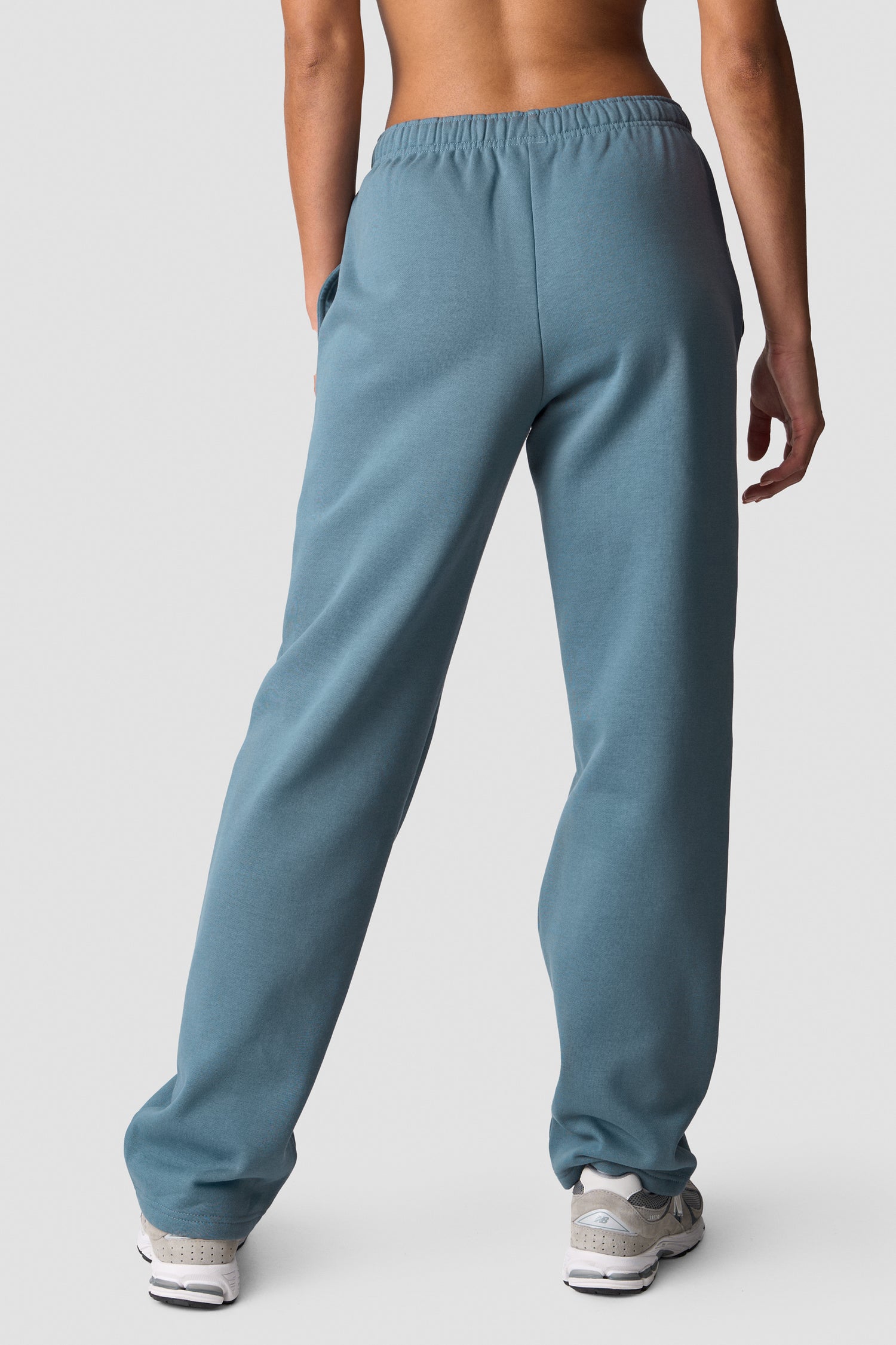 ICIW - Everyday Straight Leg Sweat Pants
