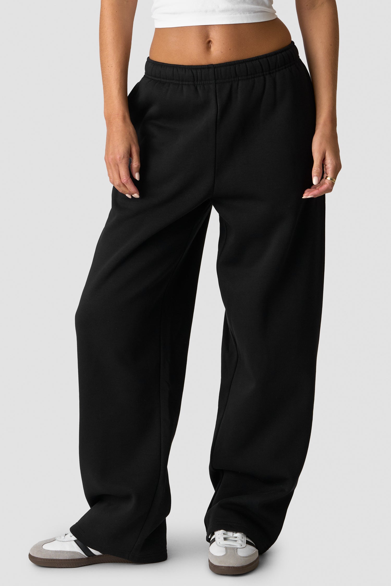 ICIW - Everyday Straight Leg Sweat Pants W