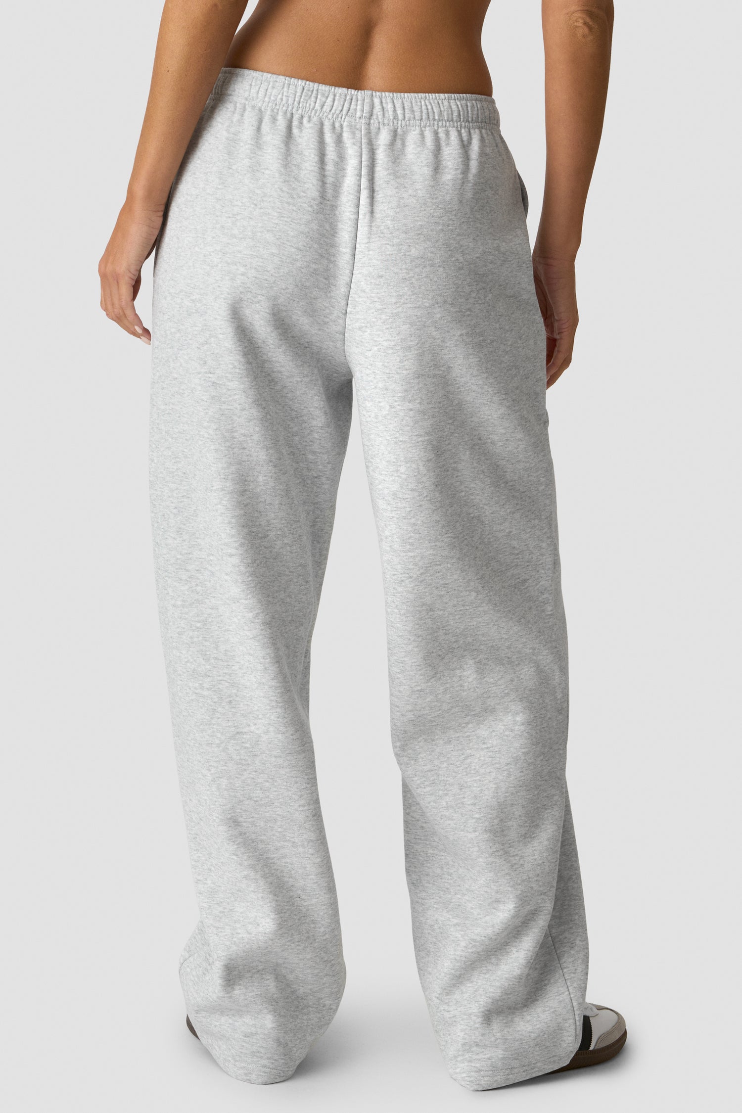ICIW - Everyday Straight Leg Sweat Pants