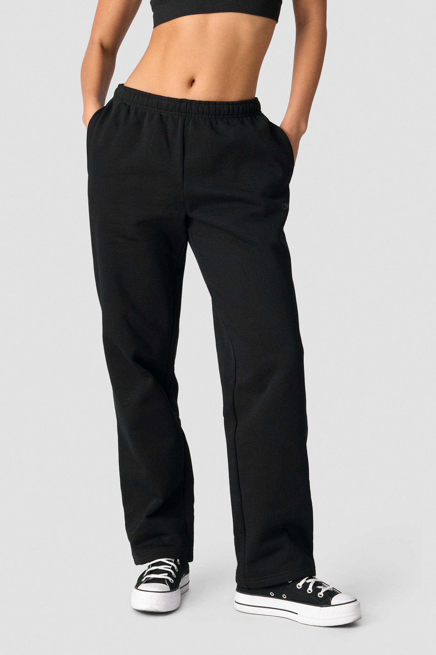 ICIW - Everyday Straight Leg Sweat Pants