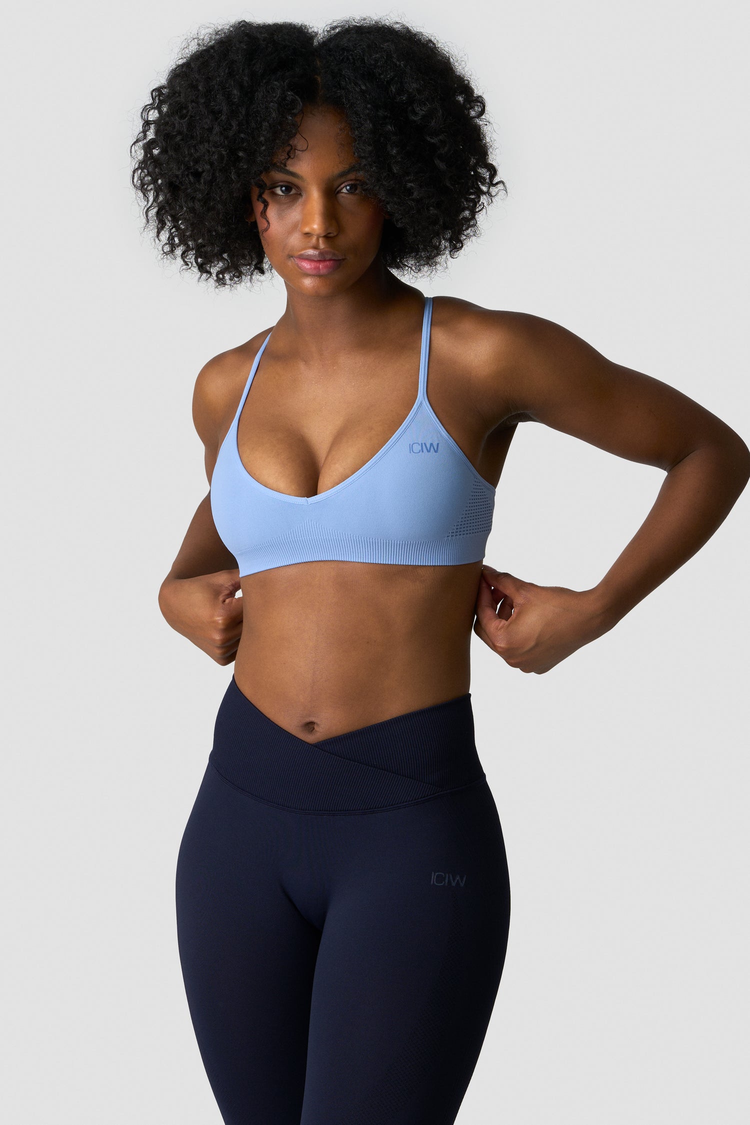 ICIW - Ignite Seamless Minimal Sports Bra