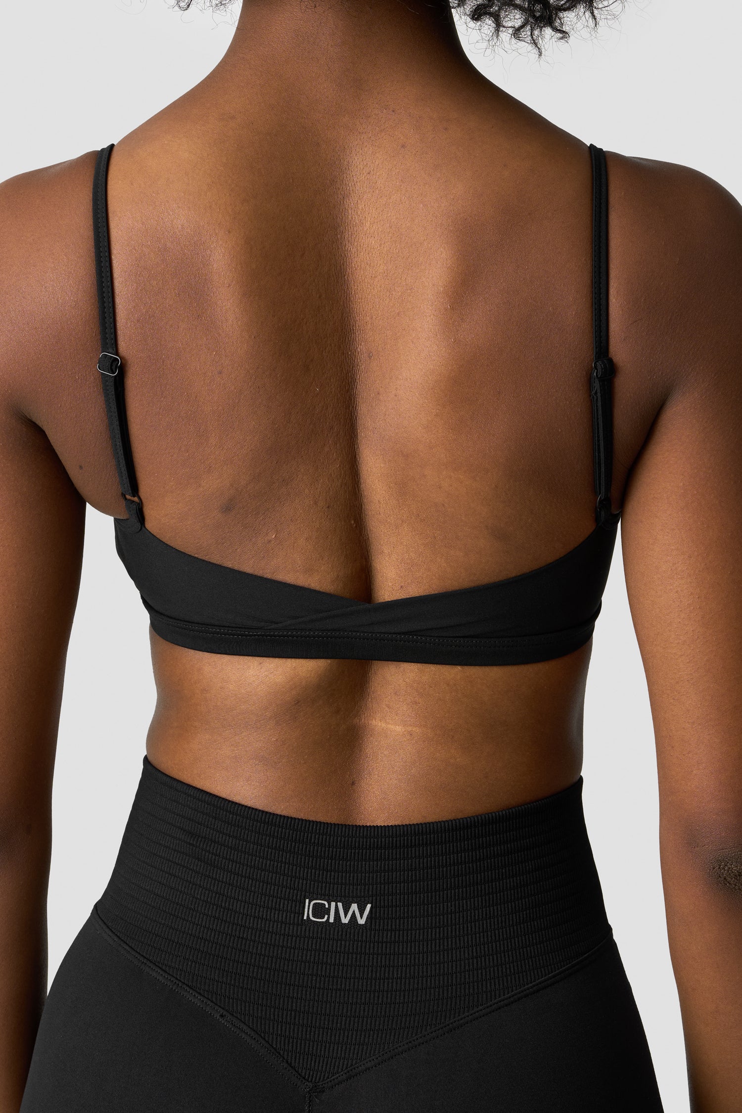 ICIW - Minimal Sports Bra