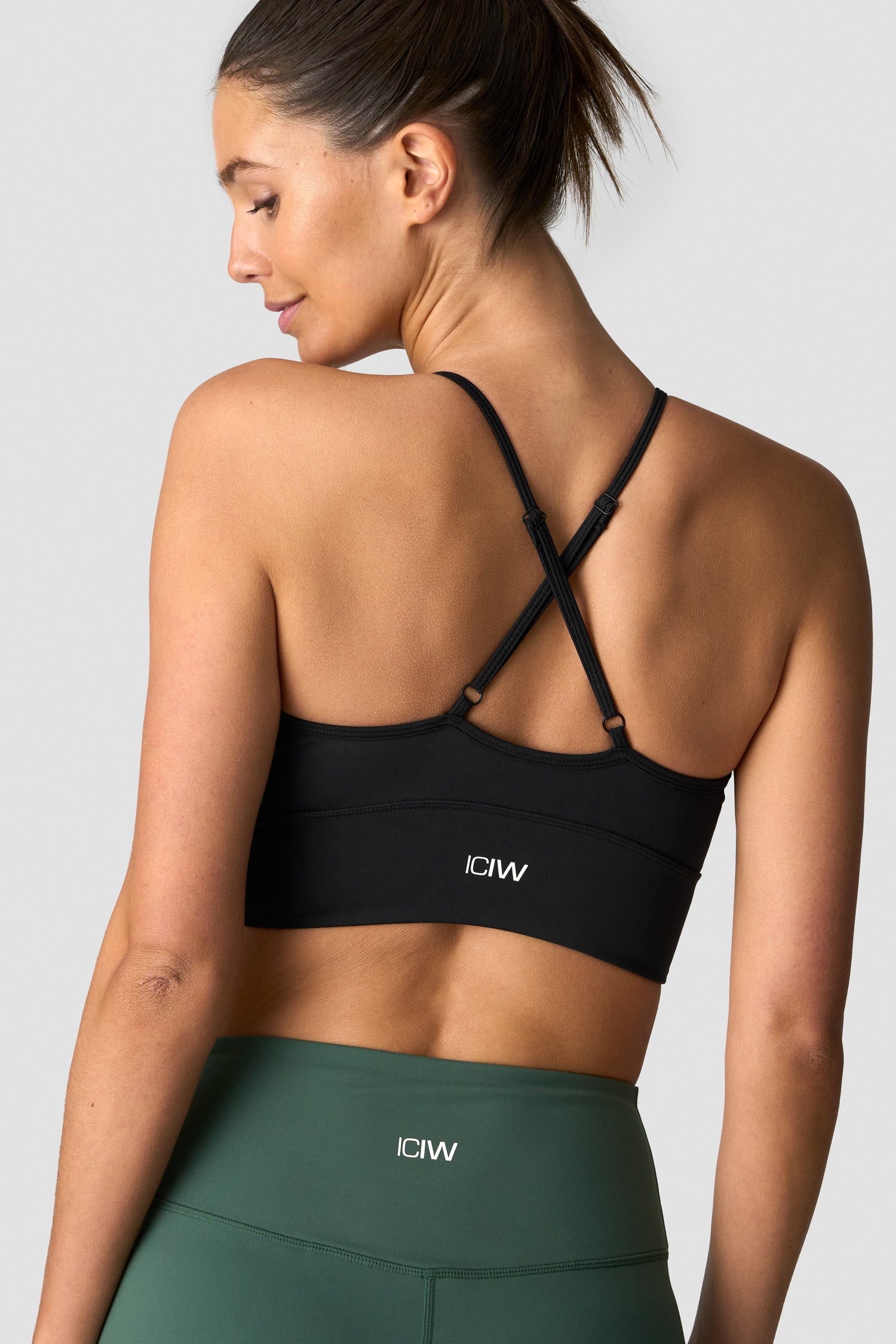 ICIW - Nimble Adjustable Strappy Sports Bra