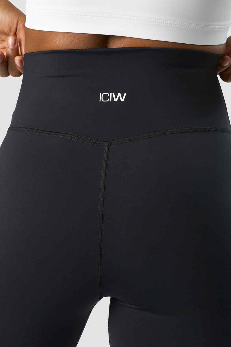 ICIW - Nimble Flared Tights