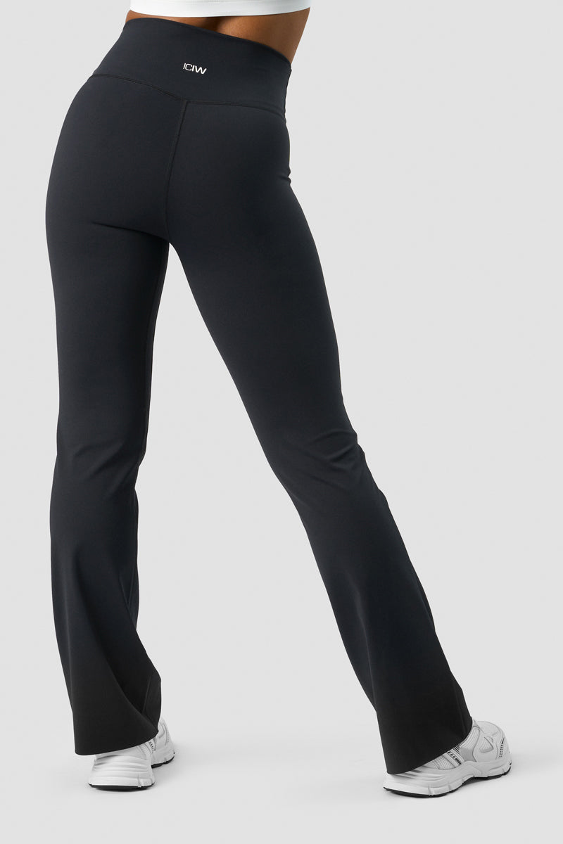 ICIW - Nimble Flared Tights