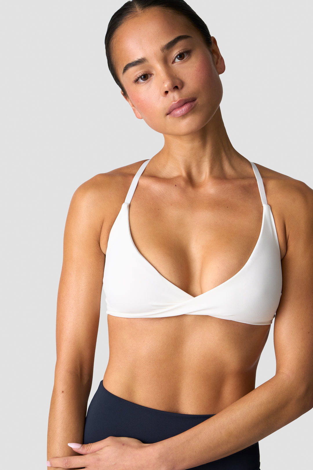 ICIW - Nimble Twist sports Bra