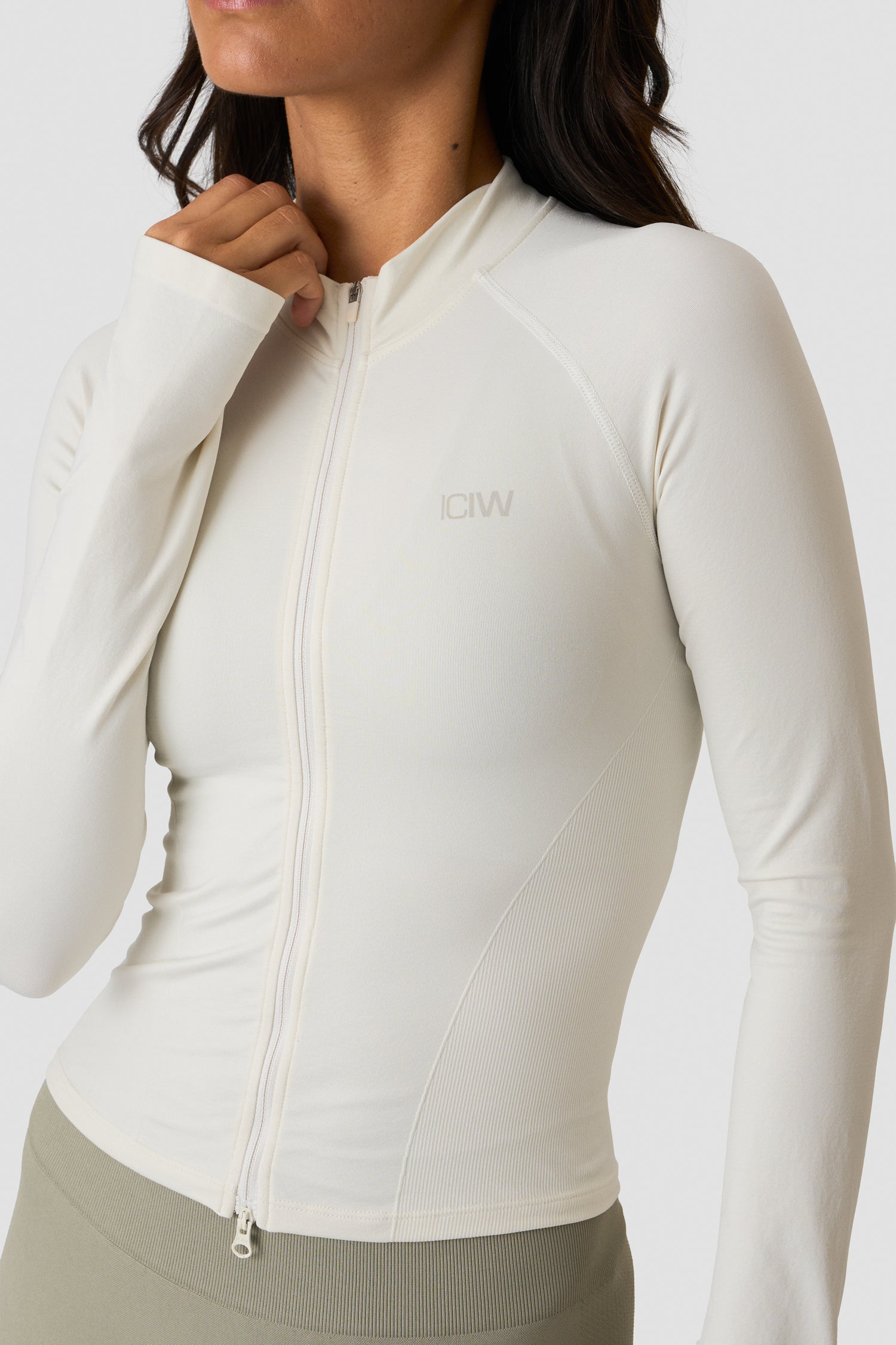 ICIW - Sculpt Seamless 2-Way Zip