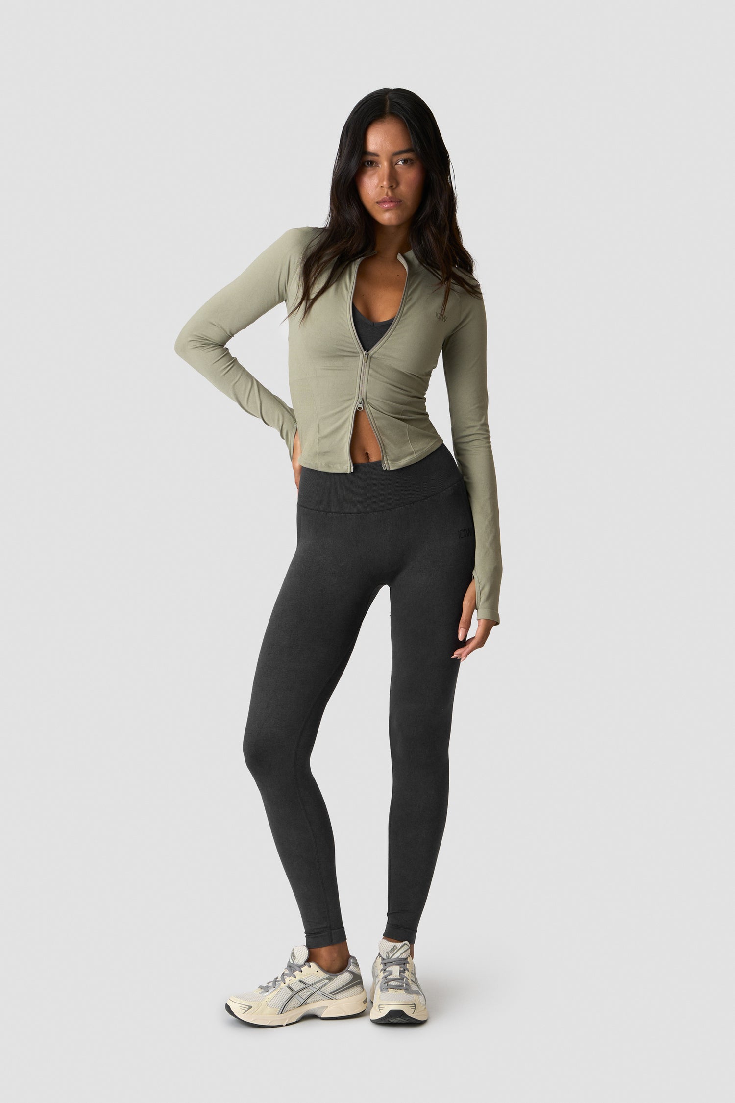 ICIW - Sculpt Seamless 2-Way Zip