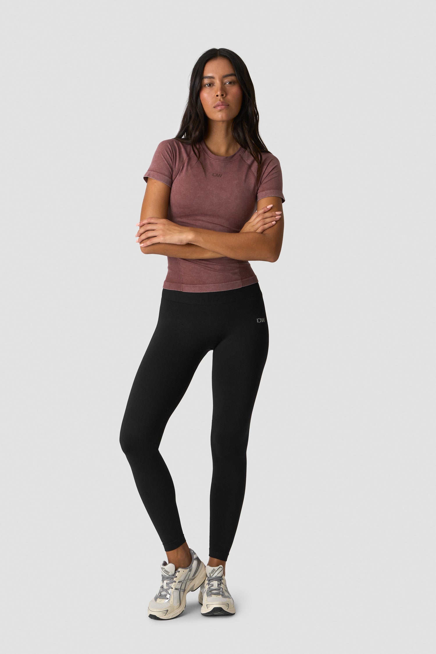ICIW - Sculpt Seamless T-Shirt