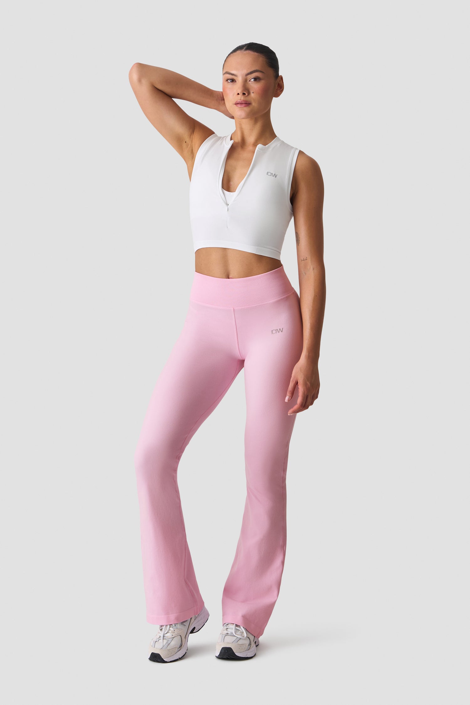 ICIW - Smooth Seamless Flared Tights