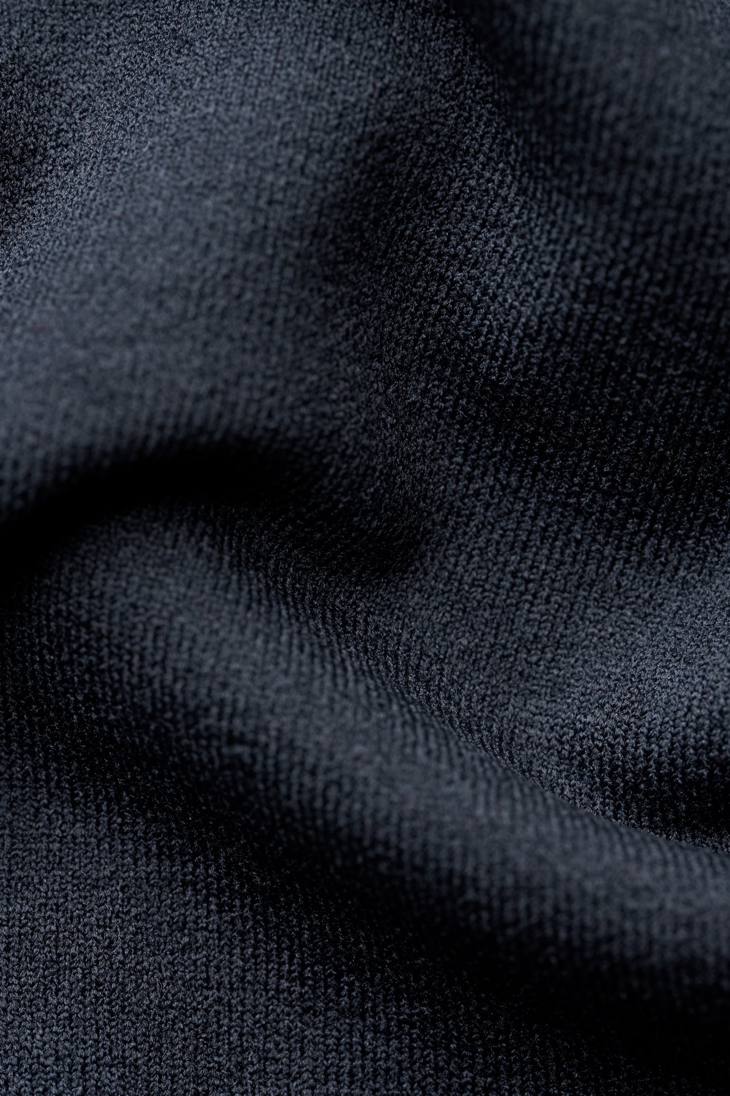 ICIW - Smooth Seamless Midi Shorts